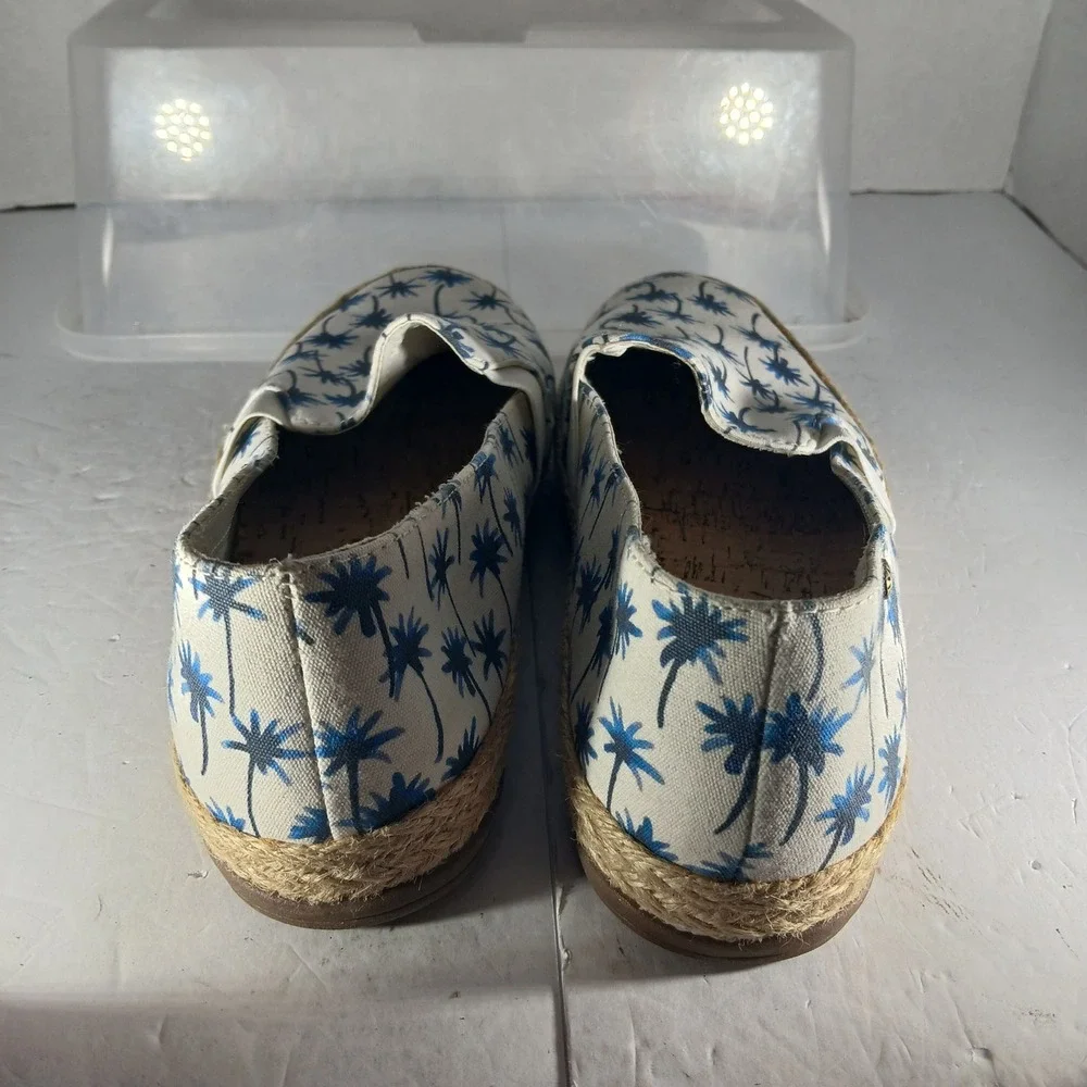 Bass Jenny Espadrille Flat 9.5M White Blue Palm Tree Print Coastal Summer Slipon